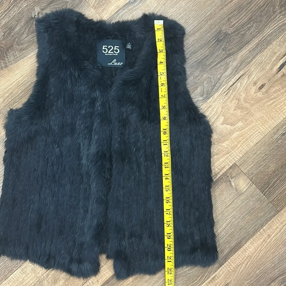 525 Luxe Rabbit Fur Vest- dark blue /turquoise hues size small - Picture 4 of 9